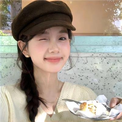 不装了,我比英雄还强
